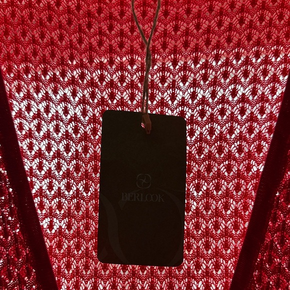 Berlook Red Knit Beach Cover-Up - Picture 9 of 9